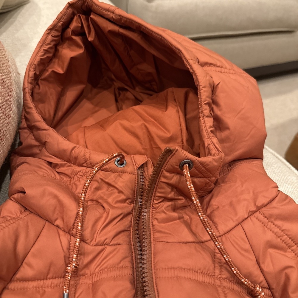 NWT Patagonia Lost Canyon Size L Insulated Hooded Coat Women's - Picture 13 of 16